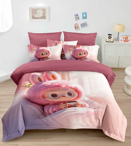 Bērnu gultasveļa - LABUBU rozā gultā